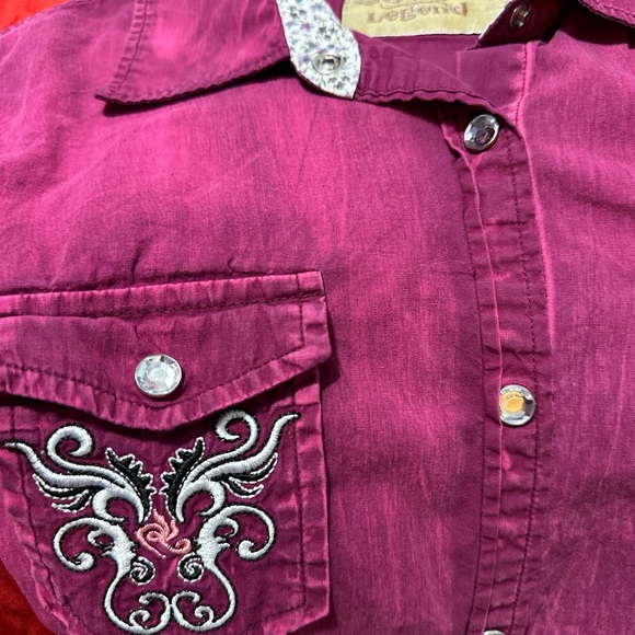 Cowgirl Legend Burgundy Size Small - Picture 11 of 14